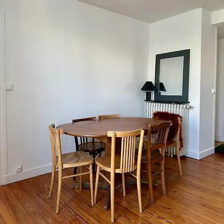Spacieux De 3 Pour 6 Personnes アパート *